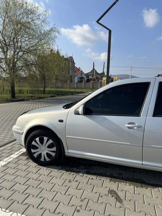 Volkswagen Bora 2000