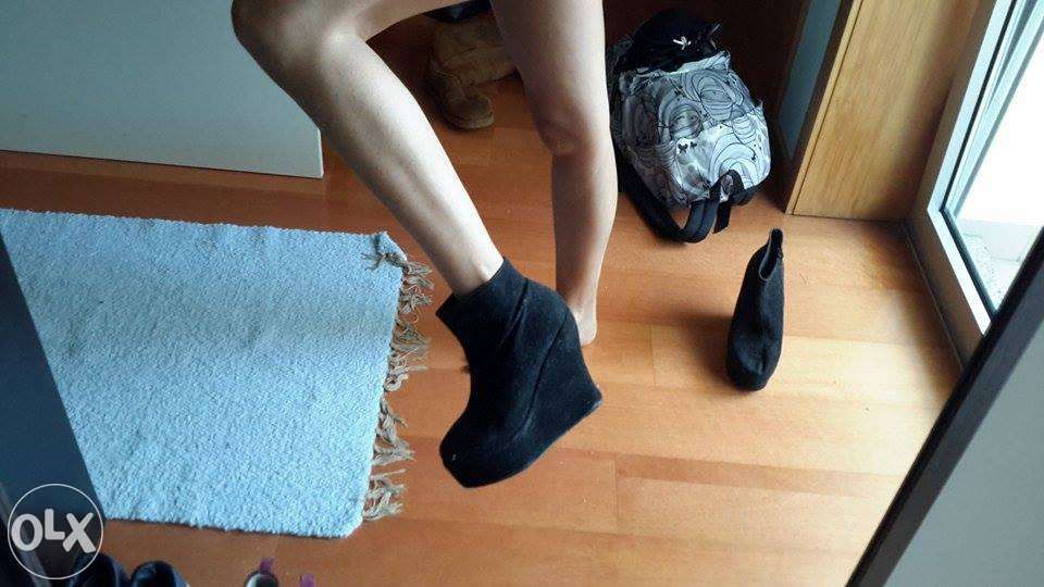 Botins pretos salto