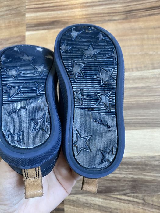 Eleganckie buciki skórzane trzewiki Clarks 22