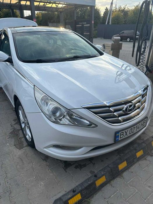 Hyundai Sonata 2010