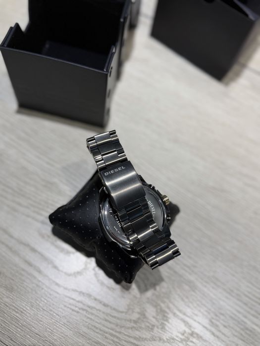 Продам НОВЫЕ часы DIESEL Mega Chief с хронографом коллекция 2026 года