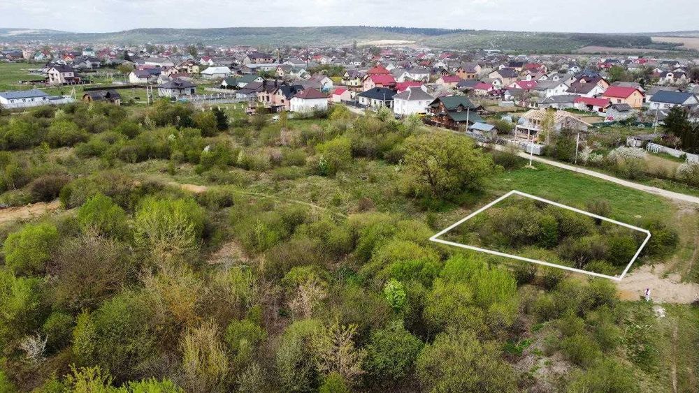 Продається земельна ділянка 12 сот під будівництво Ст. лисець, світло газ, ліс, річка