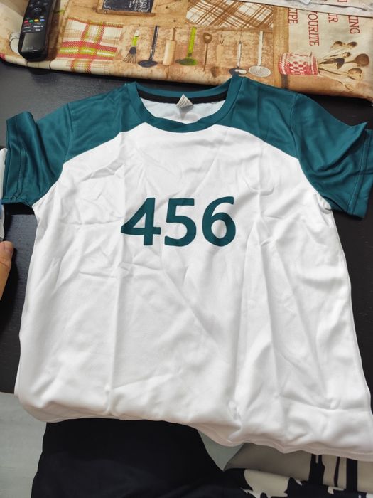 T-shirt alusiva ao Squid game 7/8 anos