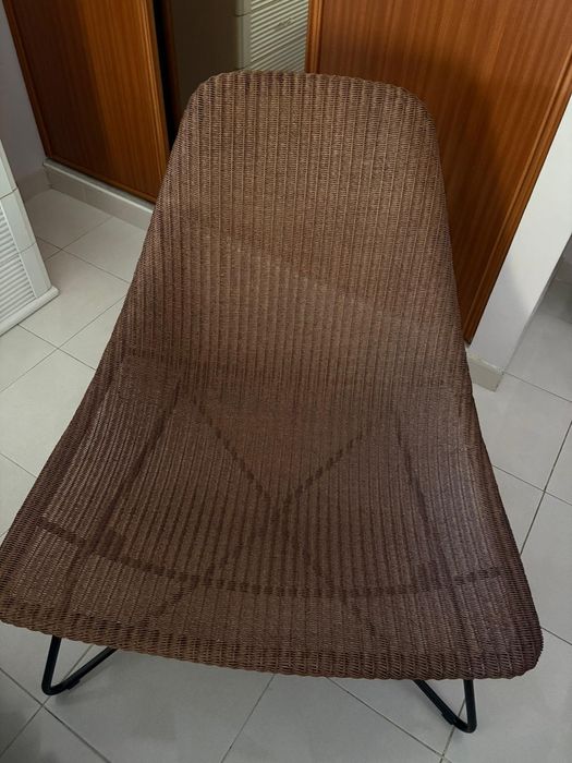 Poltrona Castanho Escura Ikea