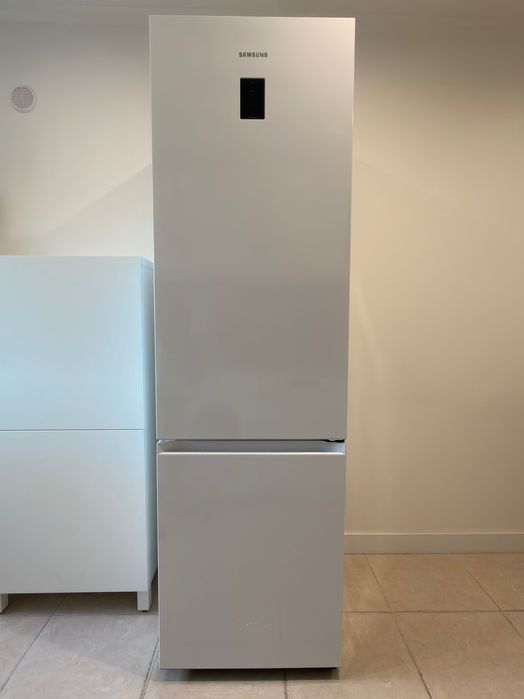 Combinado Samsung RB38C branco SmartThings – 2024 – garantia + 3 anos – Setúbal