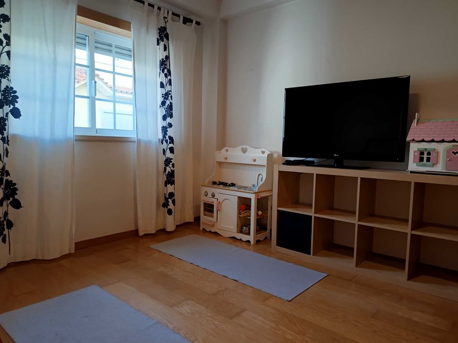 Apartamento T4 + Garagem, Entroncamento