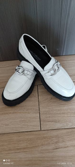 Mokasyny białe skóra