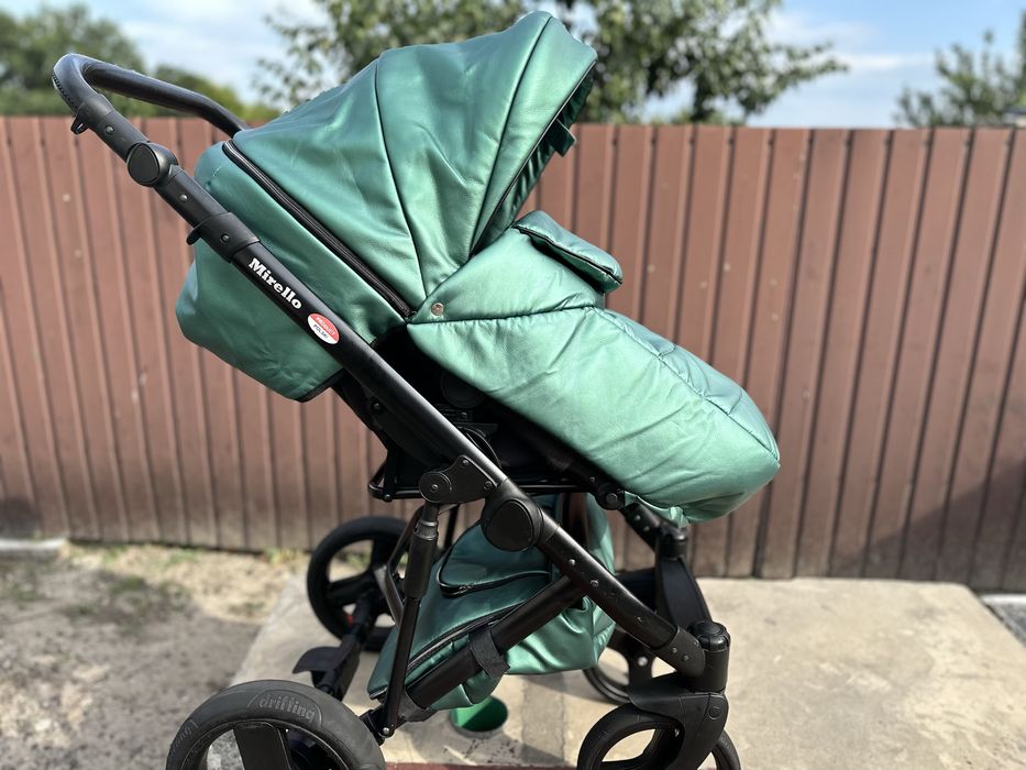 Продам коляску Mirelli Bair 2в1