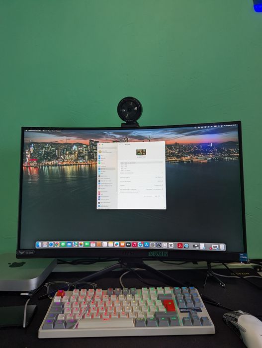 «Игровой изогнутый MSI MAG, 144Hz