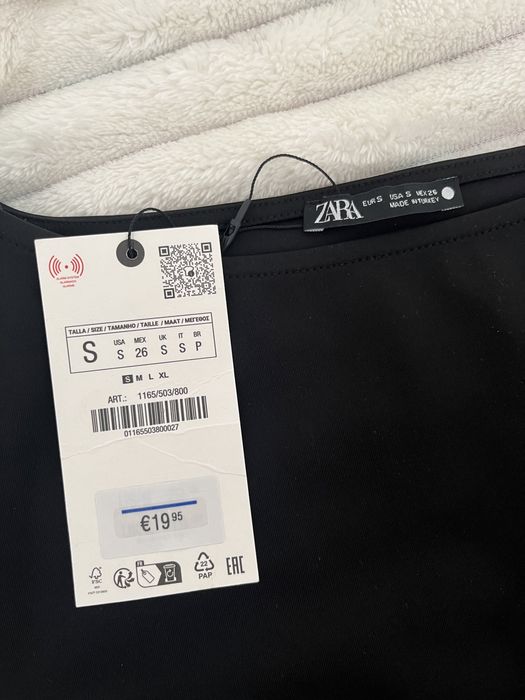 Нова кофта від ZARA
