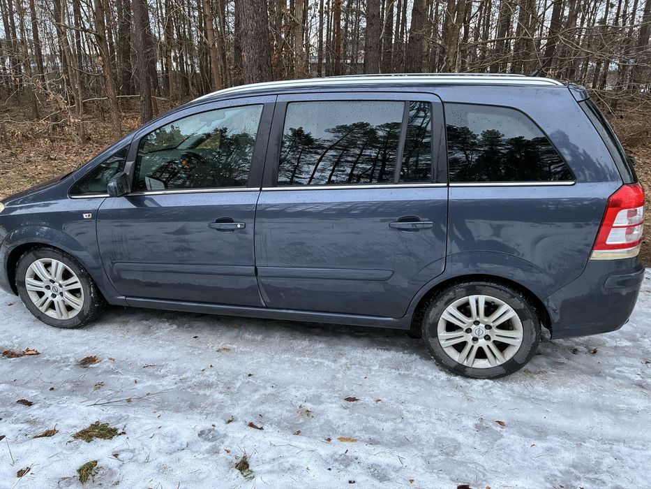 Opel Zafira 2008r 1.7 Izusu 7osobowy Hak