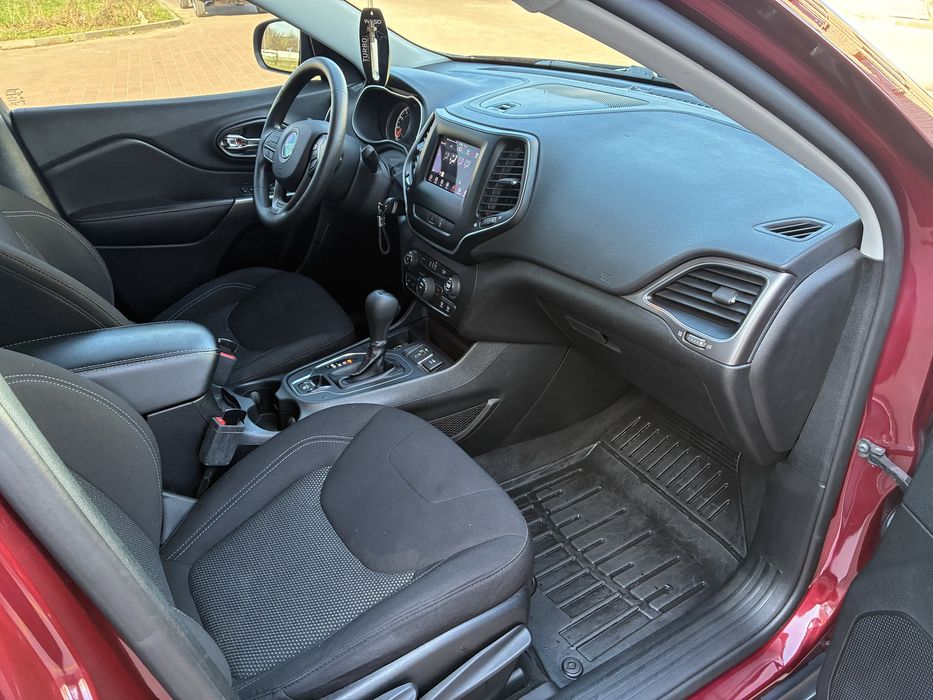 Продам Jeep Cherokee KL (FL), 2020
