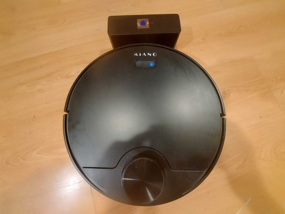 Robot Sprzątajacy ''Kiano Elegance''