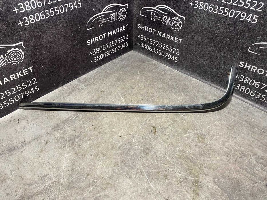Хромована накладка молдинг заднього бампера Mercedes W210 A2108800736