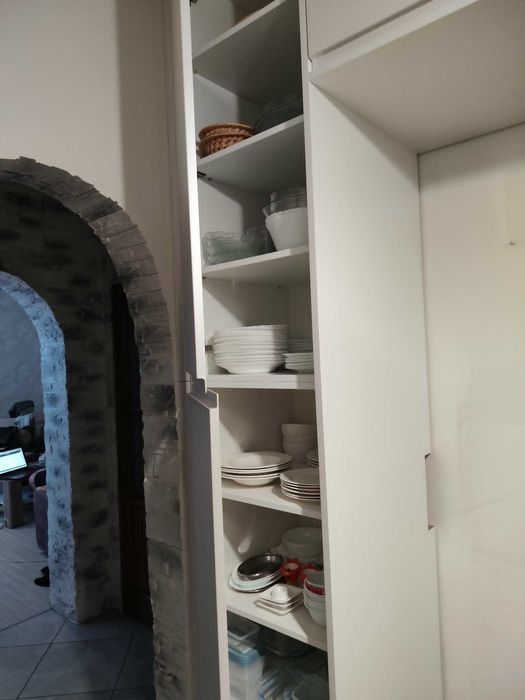 Sprzedam meble kuchenne 4letnie w bardzo dobrym stanie.