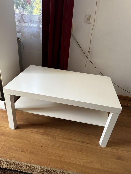 Mebloscianka biala z stolikiem ikea