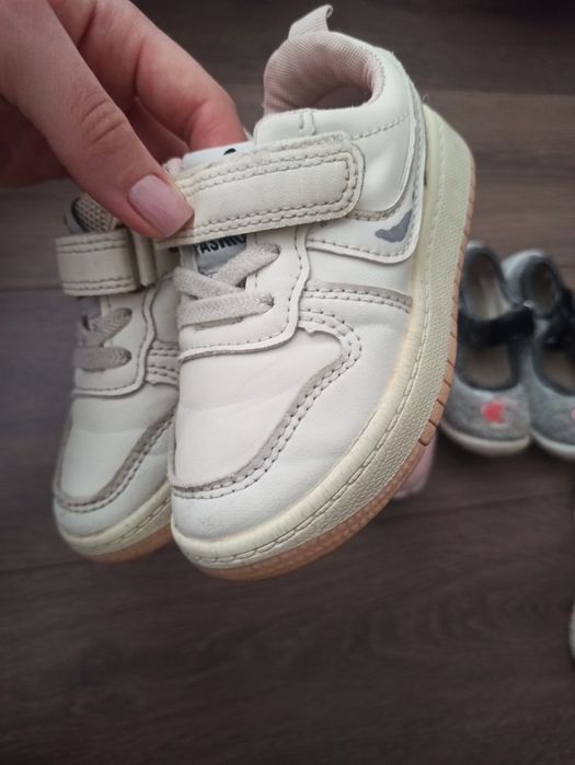 Кросівки тапочки для дівчинки