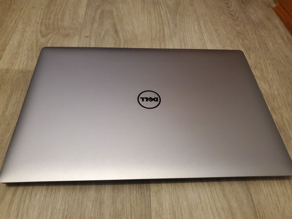 Игровой 4K Сенсорный DELL XPS 9560 i7 7700HQ 16Gb DDR4  GTX1050 ddr5