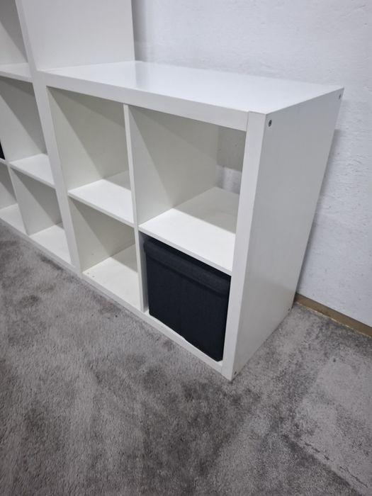 Sprzedam 2x regał Kalax białe regały zadbane polecam