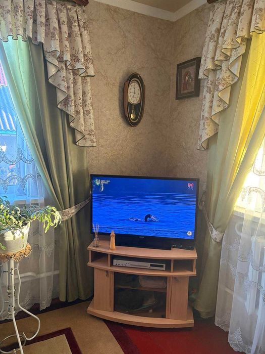 Продам добротний  будинок