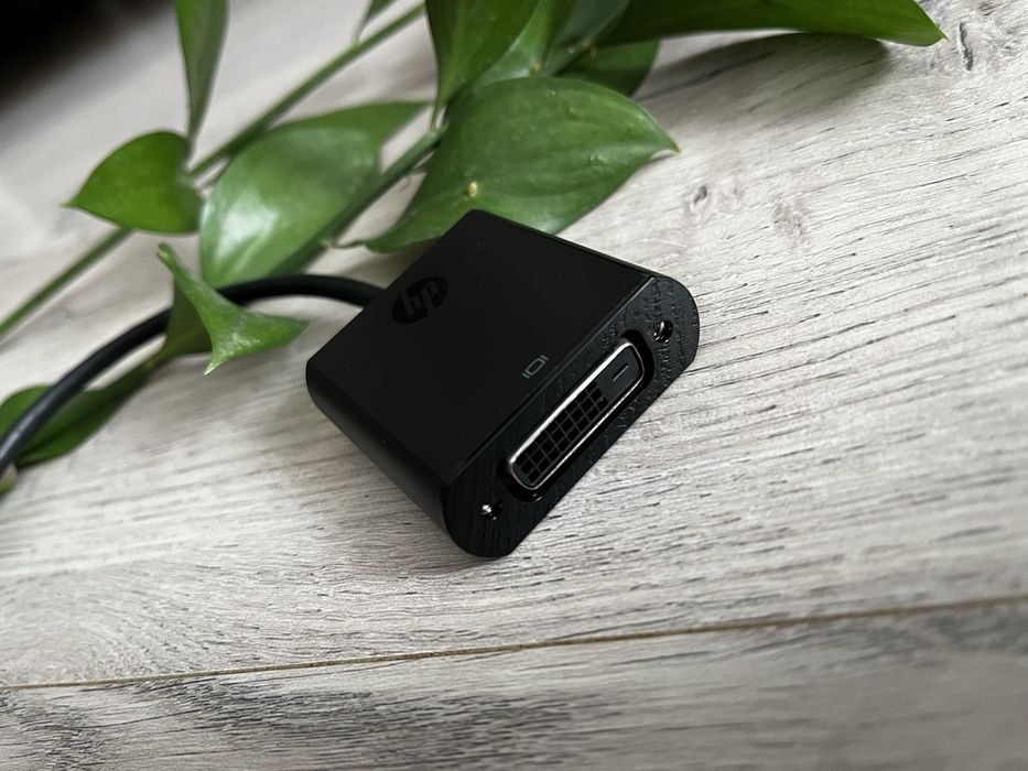 Переходник HP DisplayPort to VGA Adapter