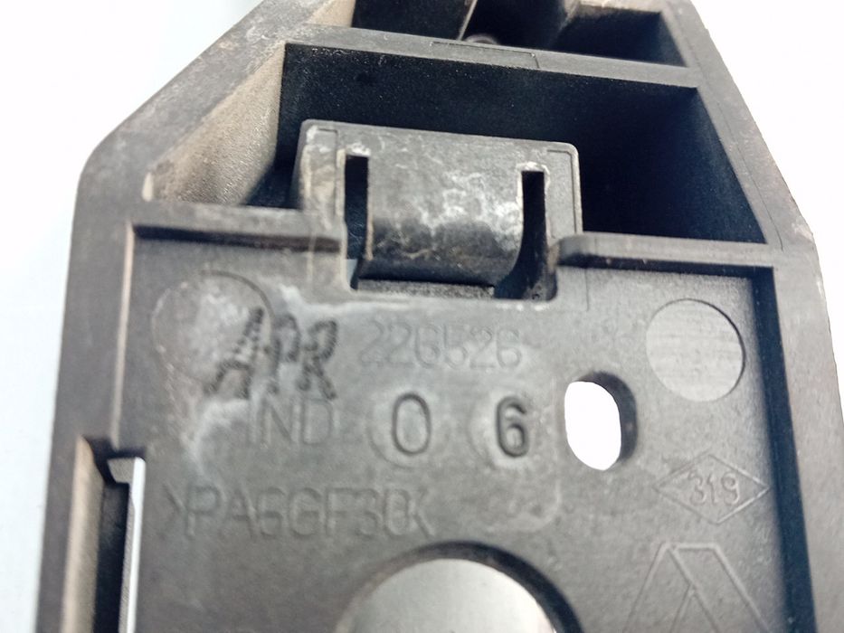 Puxador porta frente direita RENAULT Clio III (BR0/1, CR0/1)