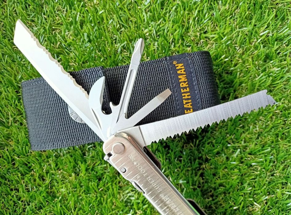 Multitool Leatherman Super Tool 300