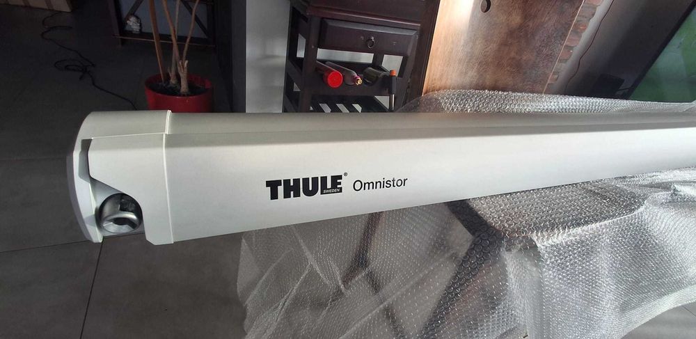 Markiza Thule Omnistor  6300 4 m srebrna
