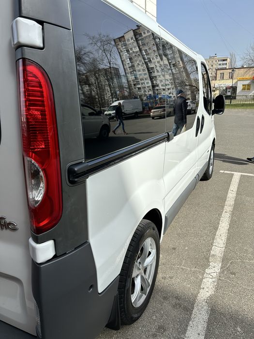 Драйвер , трезвый водитель , такси бус , грузопасажирские