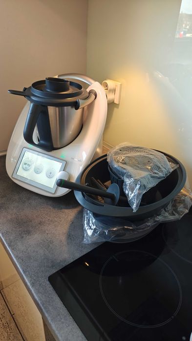 Thermomix 6 + akcesoria (niektóre nieużywane)