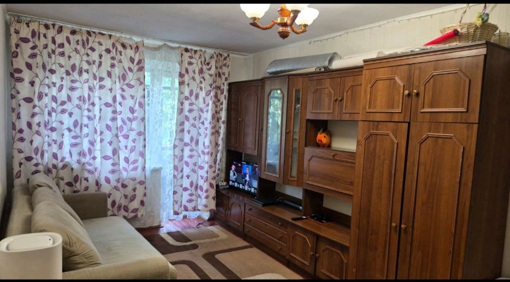 Здається 1кі кв Антонова 9000+