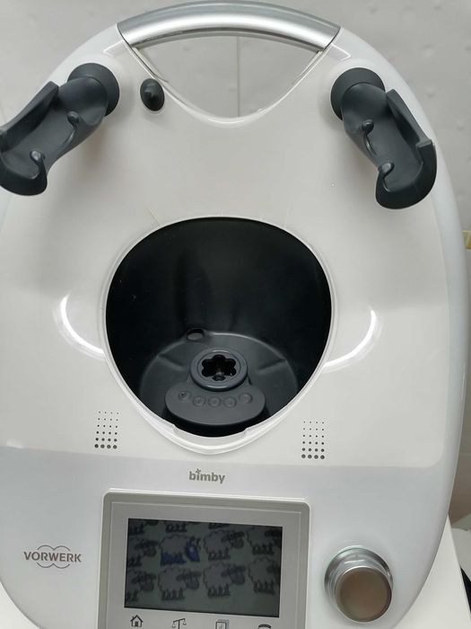 Vendo Bimby Tm5 em bom estado