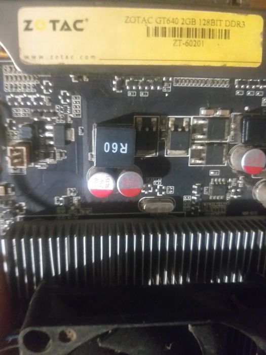 Відеокарта Zotac 2gb 128bit ddr3