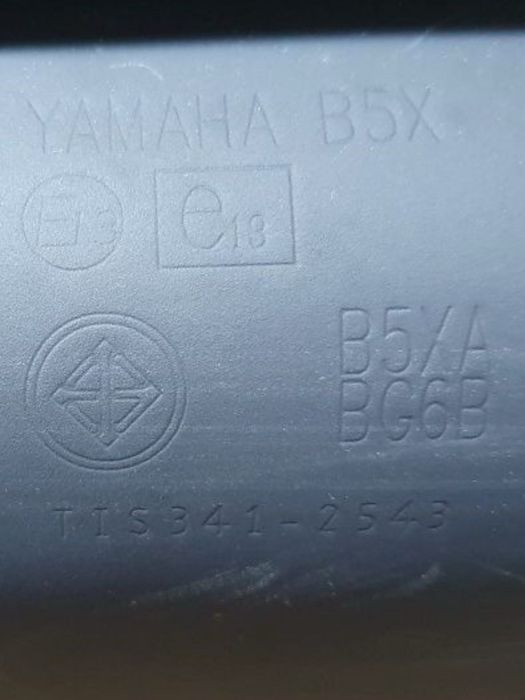 Escape Yamaha Tricity 300