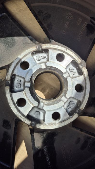Felga aluminiowa 1 sztuka 17" 5x112  et41 7J otwor 57,1
