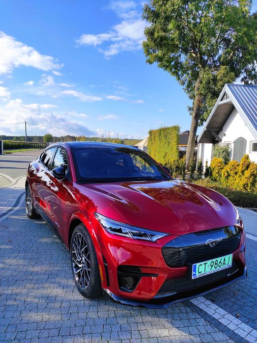 Auto do ślubu limuzyna samochód do ślubu