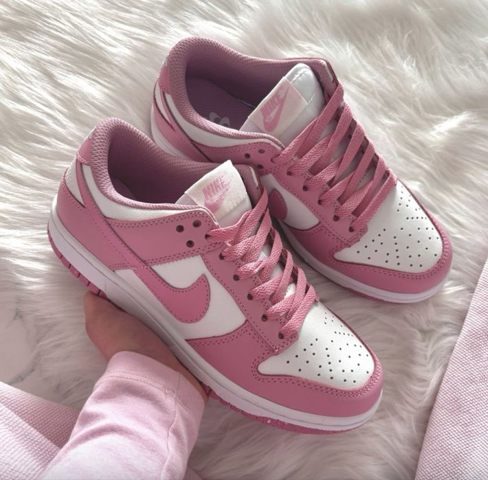 Nike SB Dunk Low Pink White