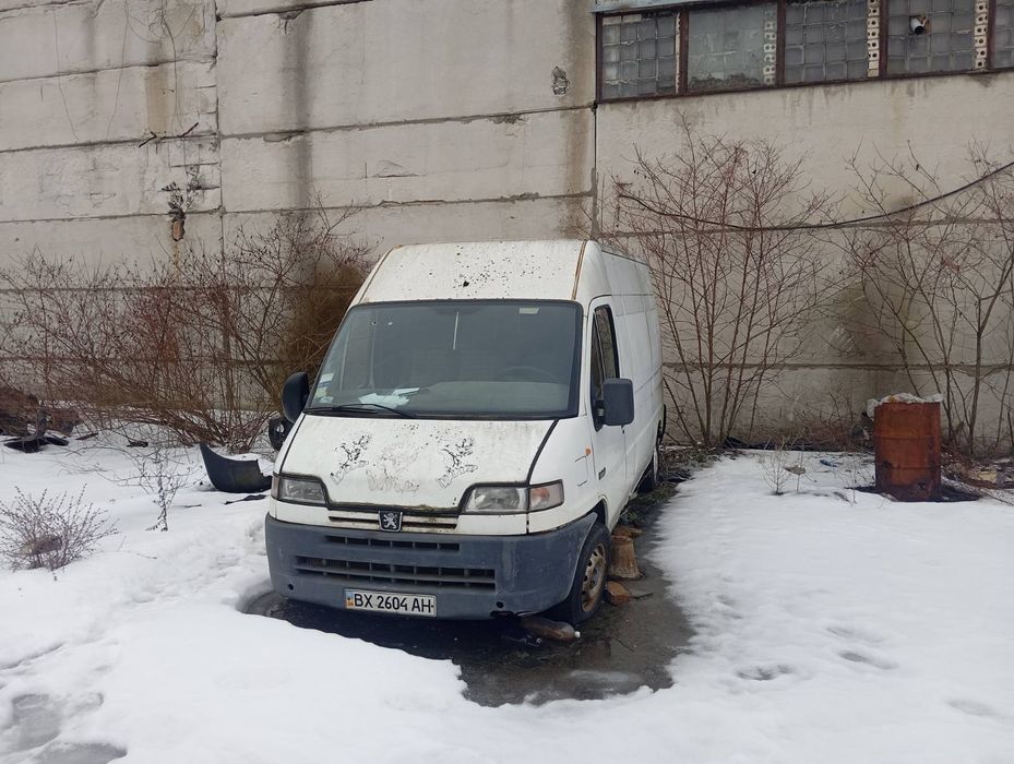 Пежо боксер 2,5 тді Розбираю.