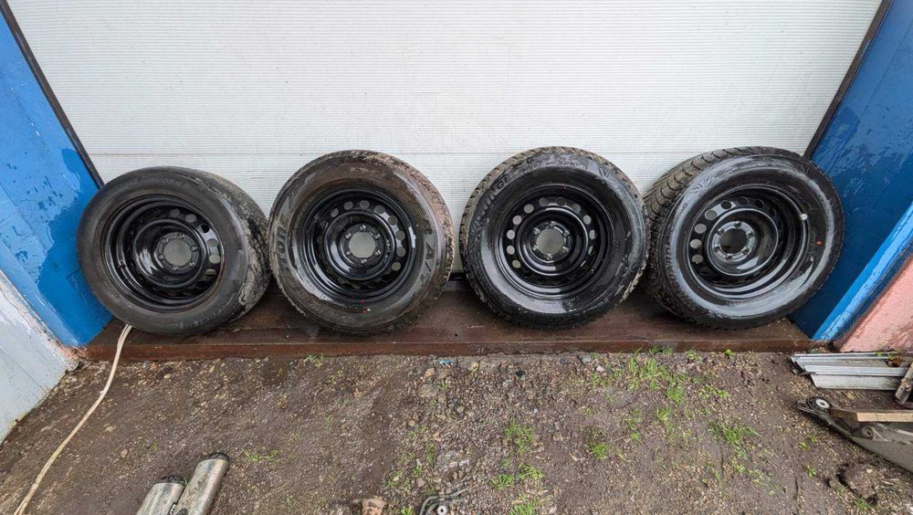 Диски R17 для TOYOTA HILUX 7,5j 6*139,7 ET25 оригинал метал