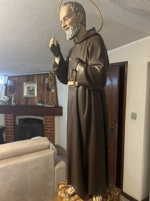 Padre pio madeira
