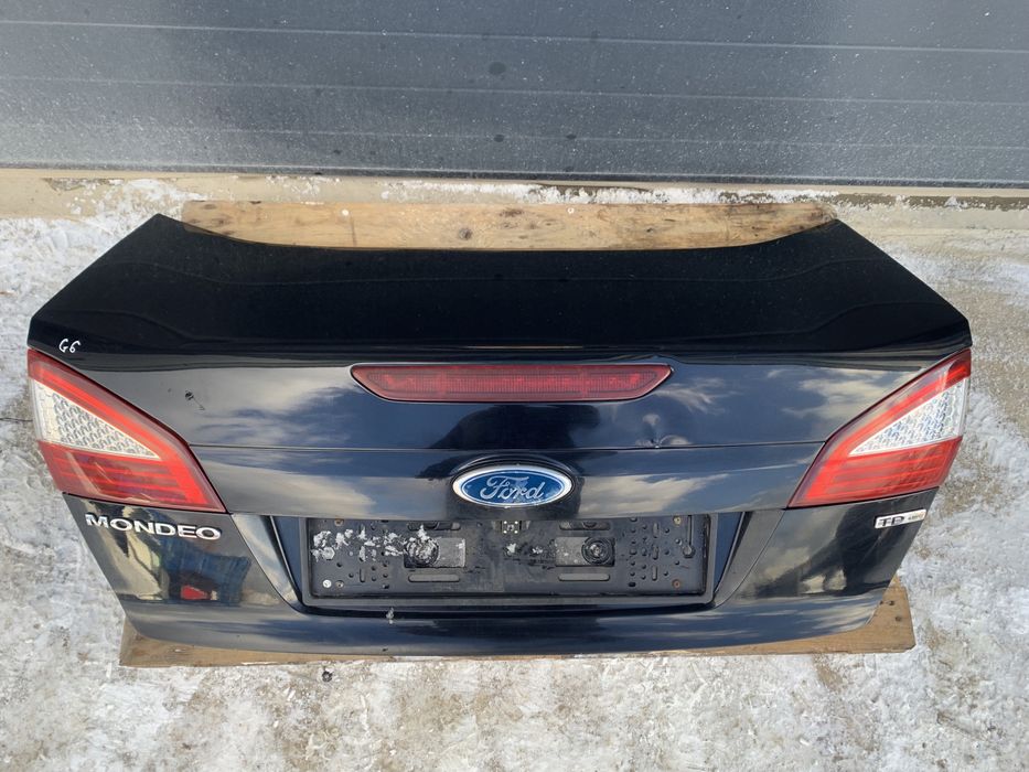 Ford Mondeo MK4 SEDAN klapa bagażnika tylna tył lampy kompletna G6