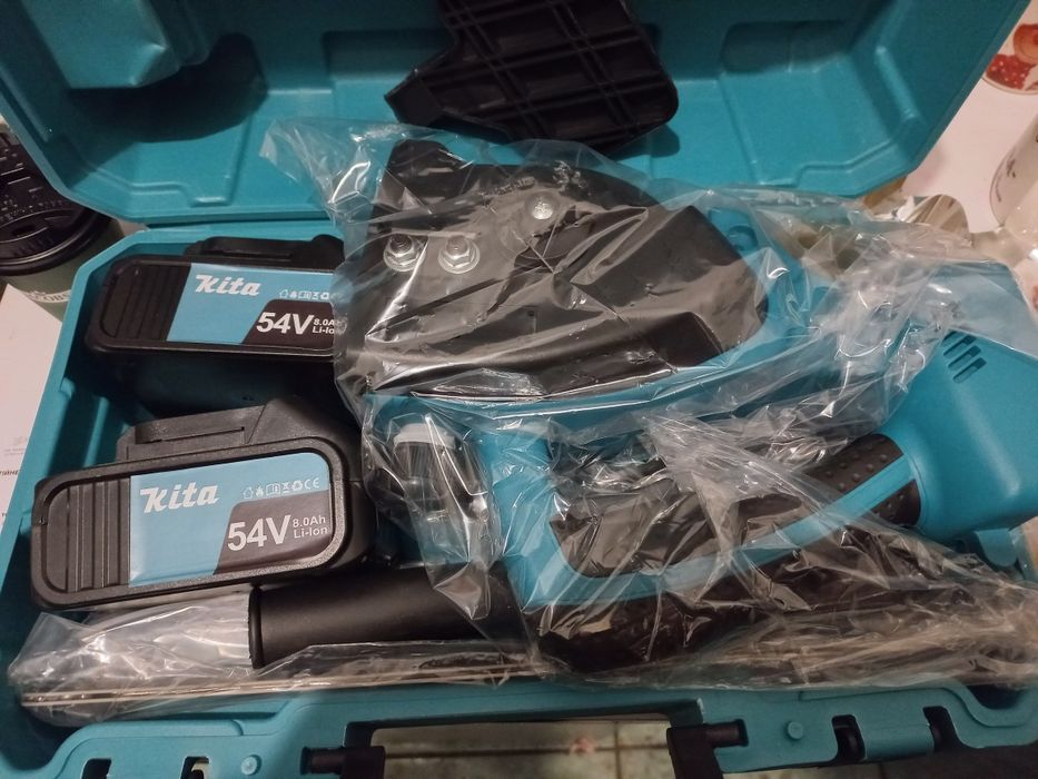 Пила Kita електрична