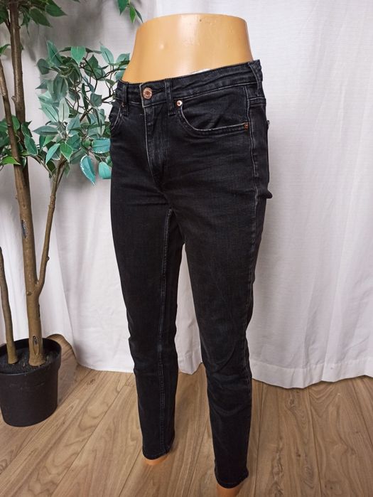 Sg Dżinsy damskie 34 , 36 , XS , S H&M spodnie dżinsowe 36 , 38