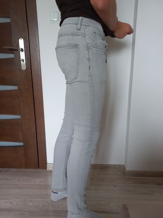 Spodnie męskie rurki z lycrą 32/32 H&M