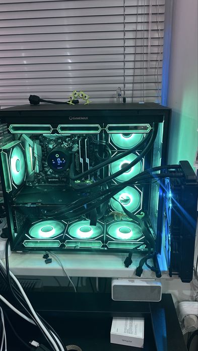 Видеокарта RTX 3080 AORUS EXTREME на водяном охлаждении