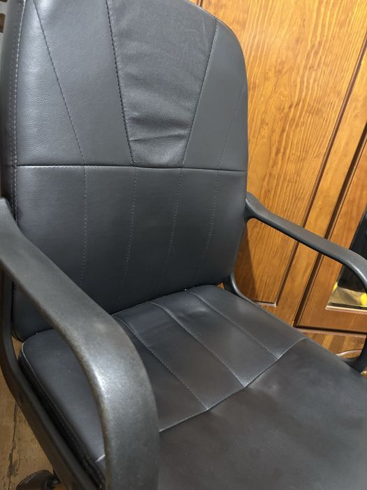 Cadeira de secretaria