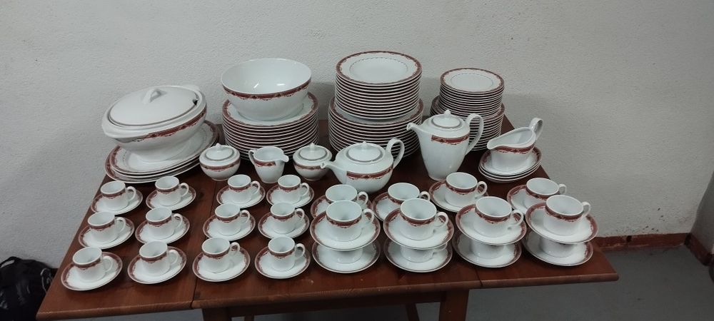 Serviço jantar vista alegre 122 peças