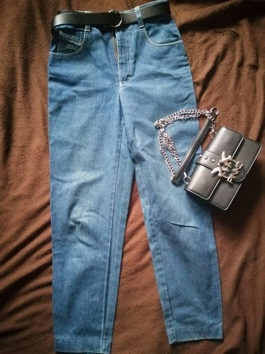 Джинси темно-сині