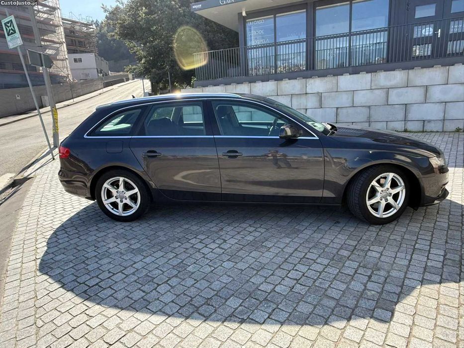 Audi A4 2.0 Sport - 09