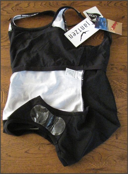 Купальник. Jantzen (USA), размер S-M, новый. Hurley. Roxy. Glidesoul.